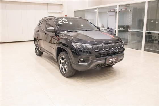JEEP COMPASS 2.0 TD350 TURBO DIESEL TRAILHAWK AT9 JEEP COMPASS 2.0 TD350 TURBO DIESEL TRAILHAWK AT9